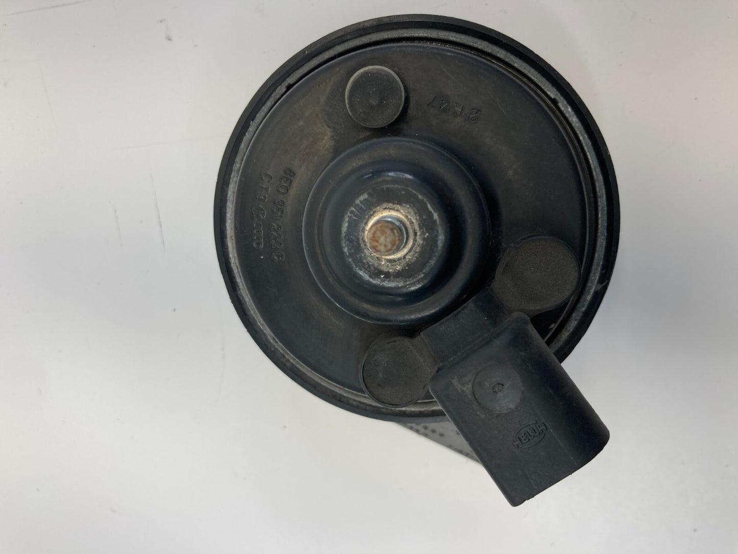 2005 2006 2007 2008 2009 Audi S4 Front Horn Signal Alarm Note Tone E1000233 OEM