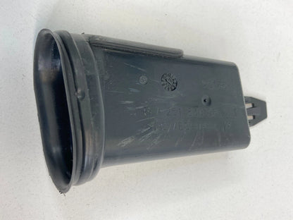 2006-2012 MERCEDES-BENZ R350 FRONT RIGHT A/C AIR VENT UPPER DUCT A2518300623 OEM