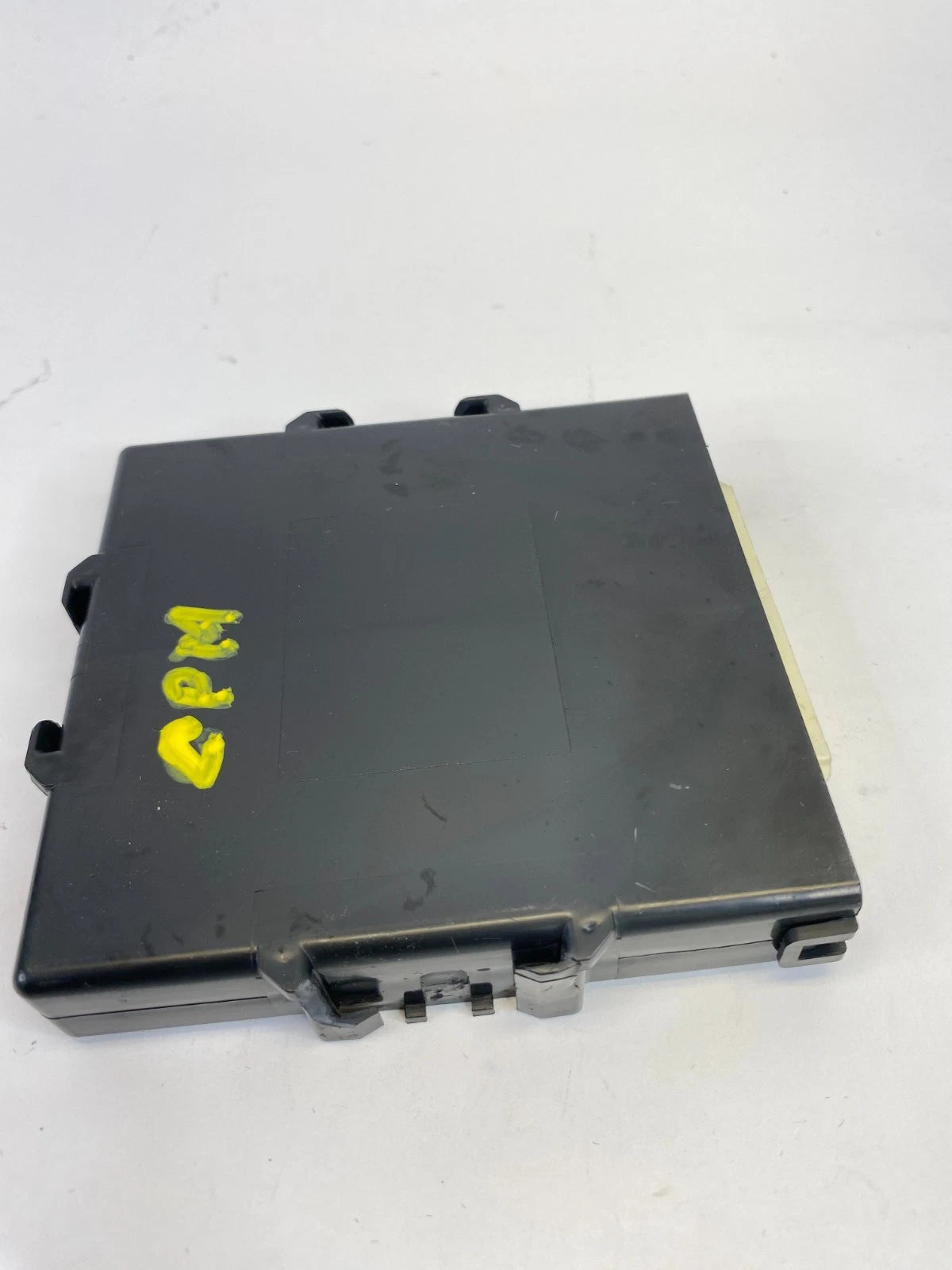 2006-2013 LEXUS IS250 IS350 IS F POWER SUPPLY SOURCE CONTROL MODULE 89670-53090