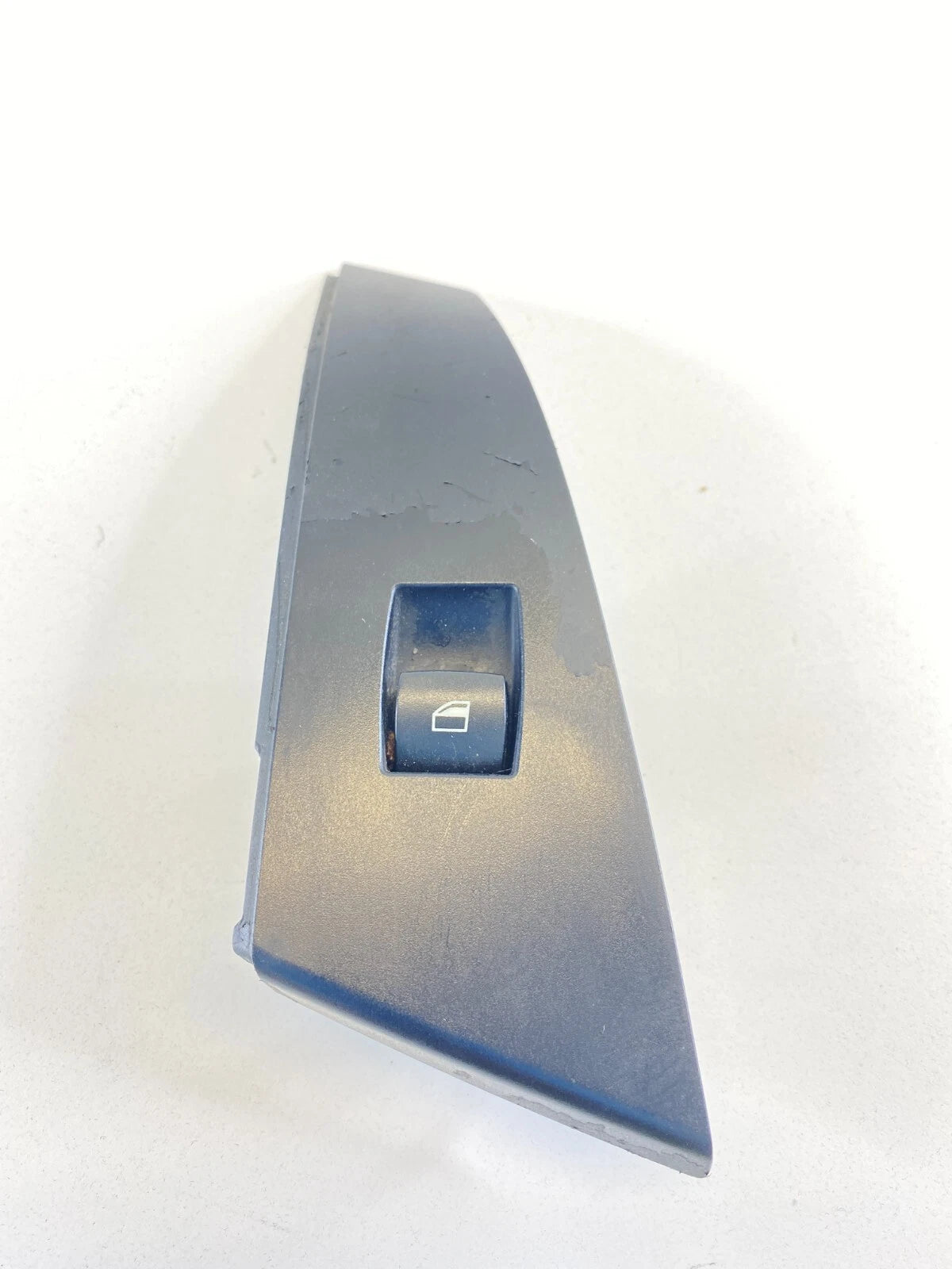 2004-2007 BMW 530I 525I REAR RIGHT DOOR POWER WINDOW SWITCH W BEZEL 6940324 OEM