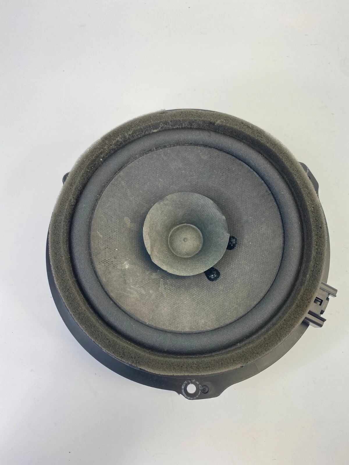 2012-2018 FORD FOCUS REAR LEFT SIDE DOOR AUDIO SPEAKER AA6T-18808-CA OEM