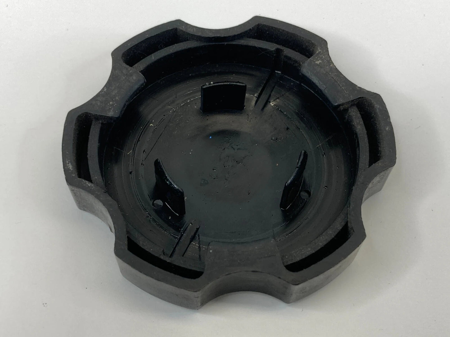 2007-2017 CHEVROLET EQUINOX BRAKE MASTER CYLINDER RESERVOIR CAP LID COVER