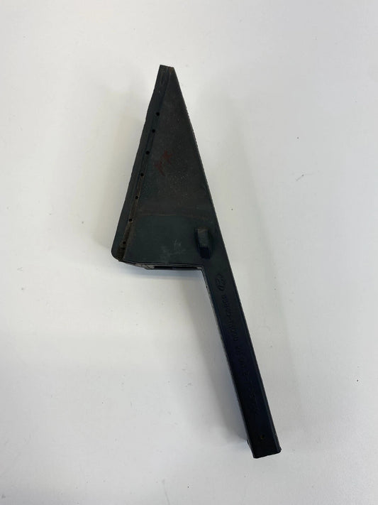 12-17 HYUNDAI ACCENT SEDAN REAR RIGHT DOOR EXTERIOR CORNER MOLDING 83840-1R000