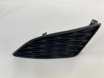 2009 2010 TOYOTA COROLLA LEFT DRIVER FOG LIGHT LAMP COVER BEZEL BRACKET HOLE