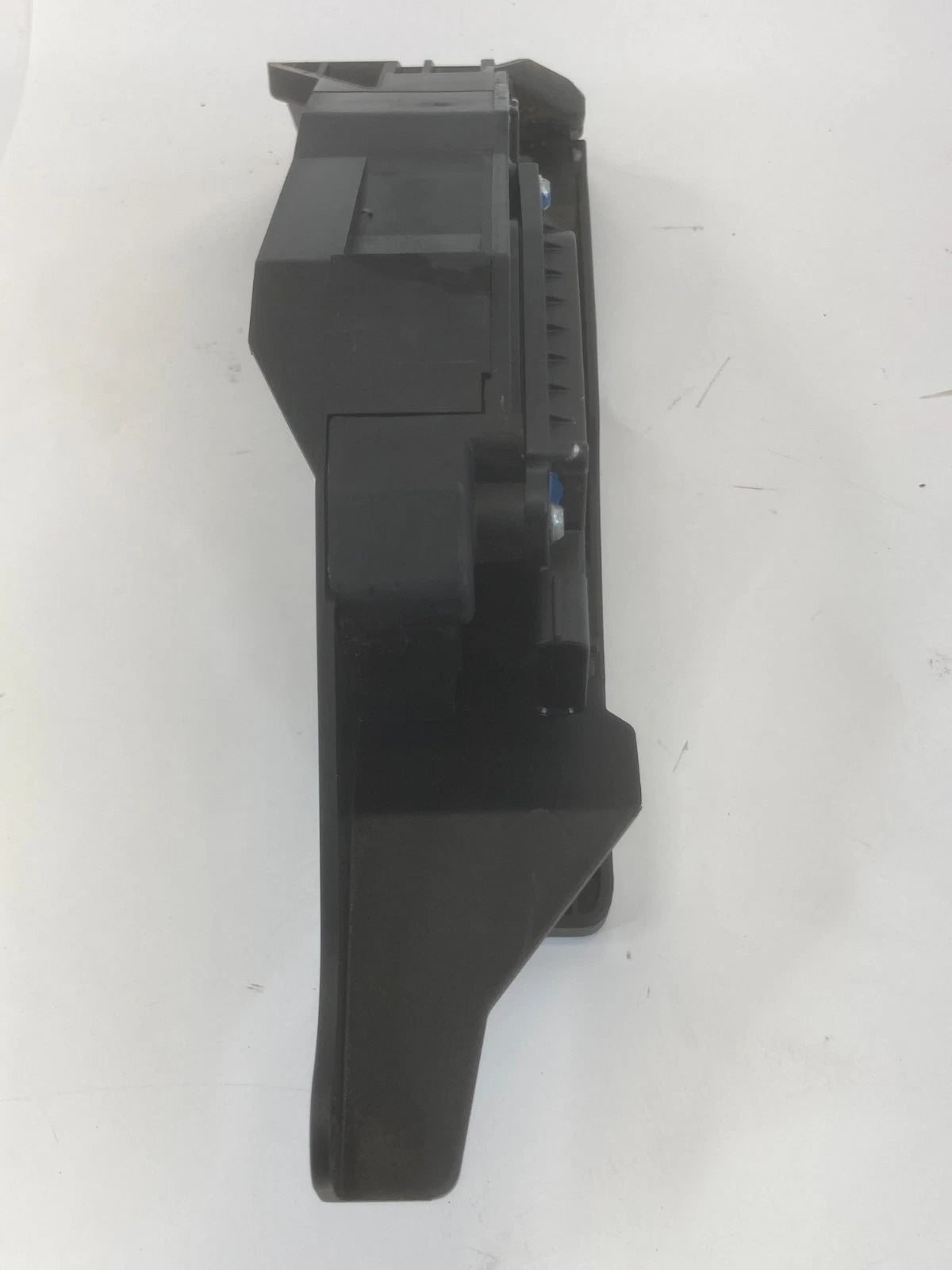 2009-2013 INFINITI G37 GAS ACCELERATOR PEDAL WITH SENSOR ASSEMBLY UNIT OEM