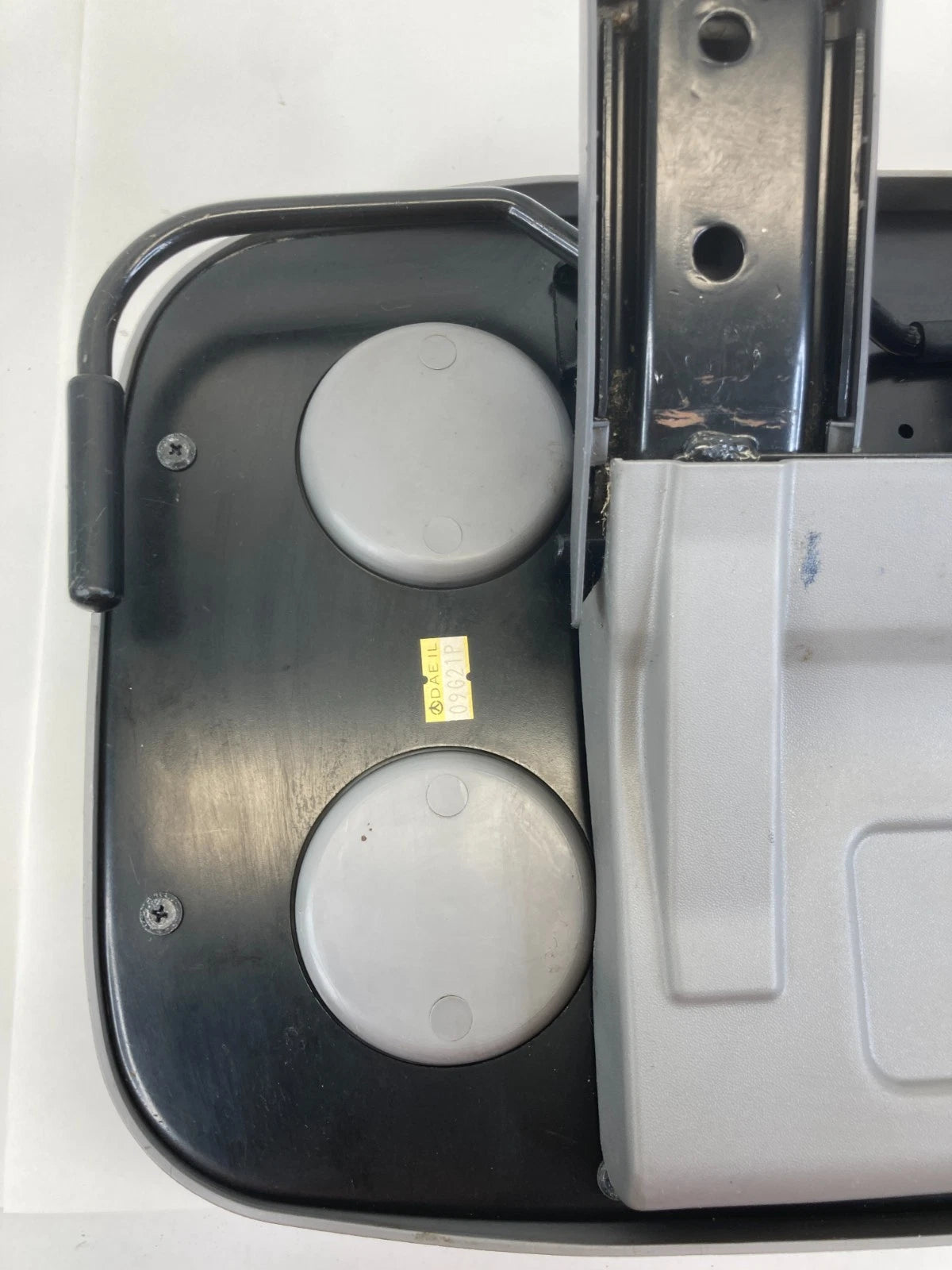 2006-2012 KIA SEDONA FRONT CENTER FOLDING CONSOLE CUP HOLDER TRAY TABLE OEM