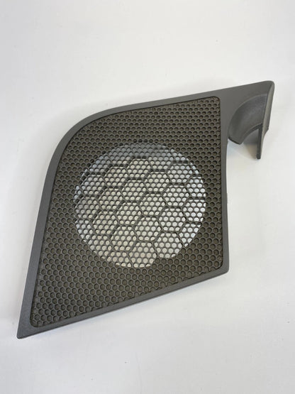 2005-2007 JEEP GRAND CHEROKEE DASH LEFT DRIVER SIDE SPEAKER GRILLE COVER OEM