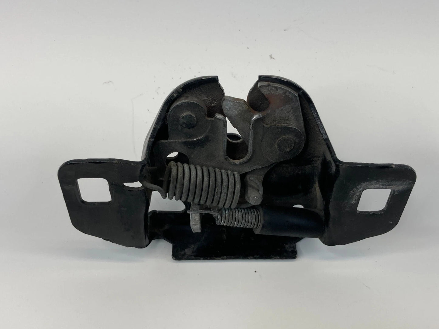 2009-2014 VOLKSWAGEN ROUTAN FRONT HOOD LOCK LATCH RELEASE ACTUATOR OEM