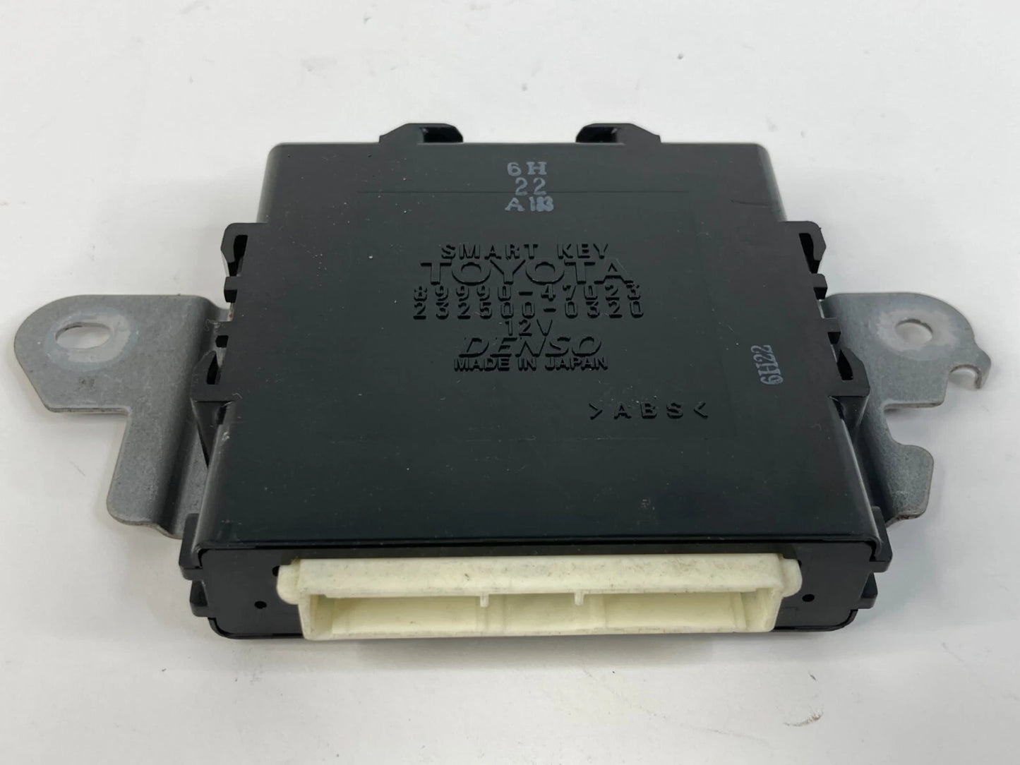 06-09 TOYOTA PRIUS ANTI-THEFT LOCKING SMART KEY CONTROL MODULE 89990-47023 OEM