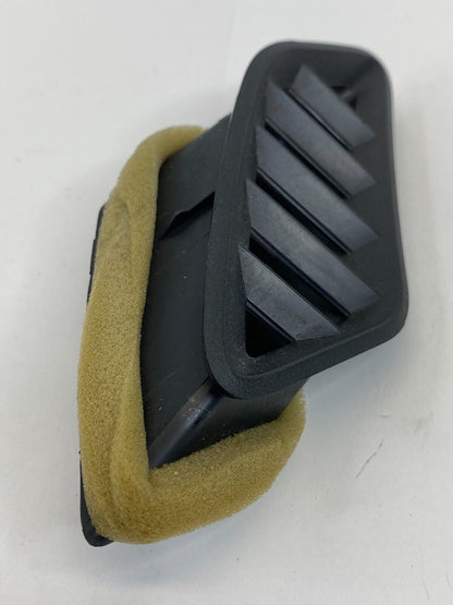 08-13 Nissan Rogue Dash Front Right Side A/C Vent Defrost Grill Outlet OEM