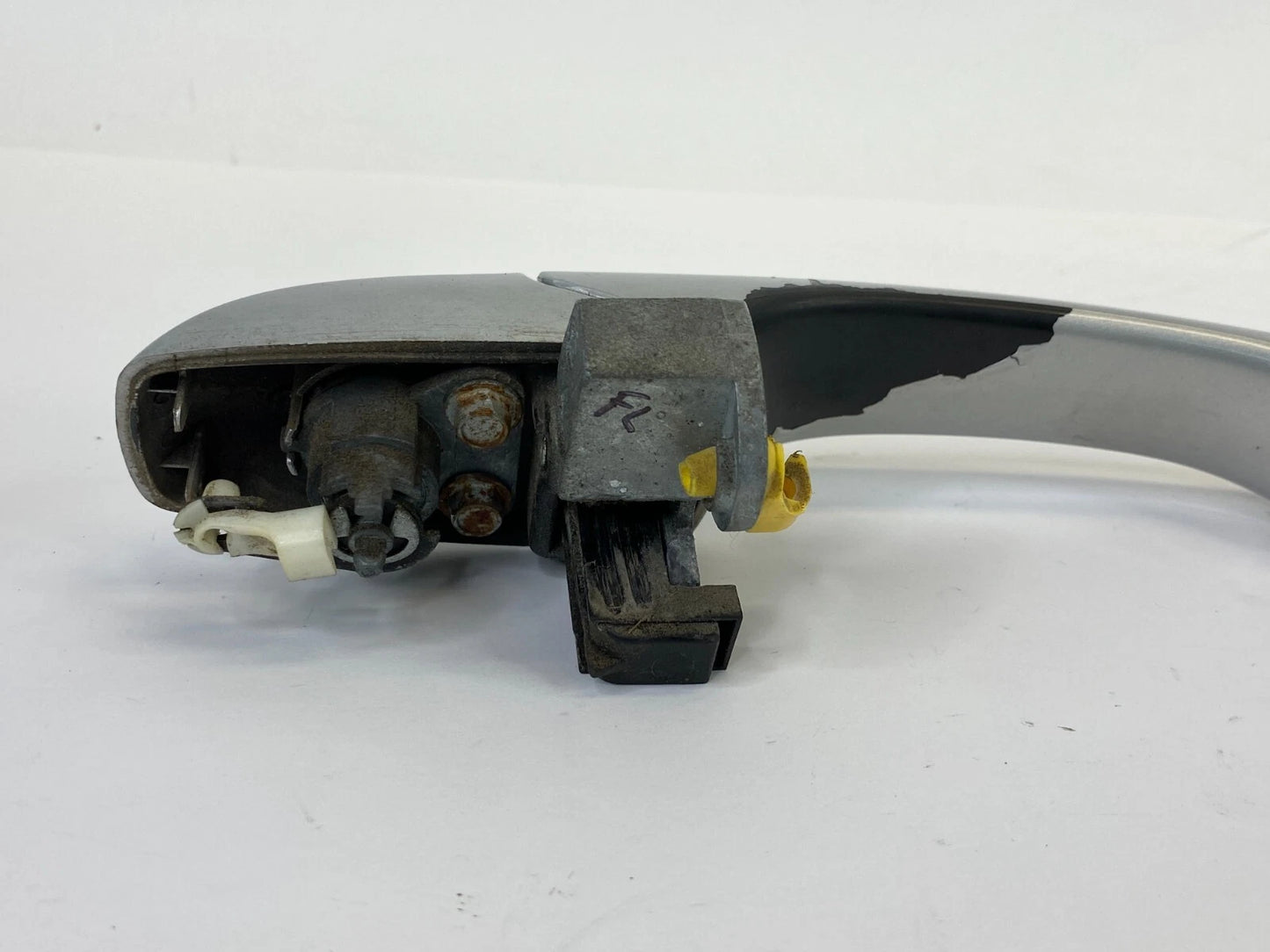 2008-2016 CHRYSLER TOWN & COUNTRY FRONT LEFT EXTERIOR OUTSIDE DOOR HANDLE ASSY