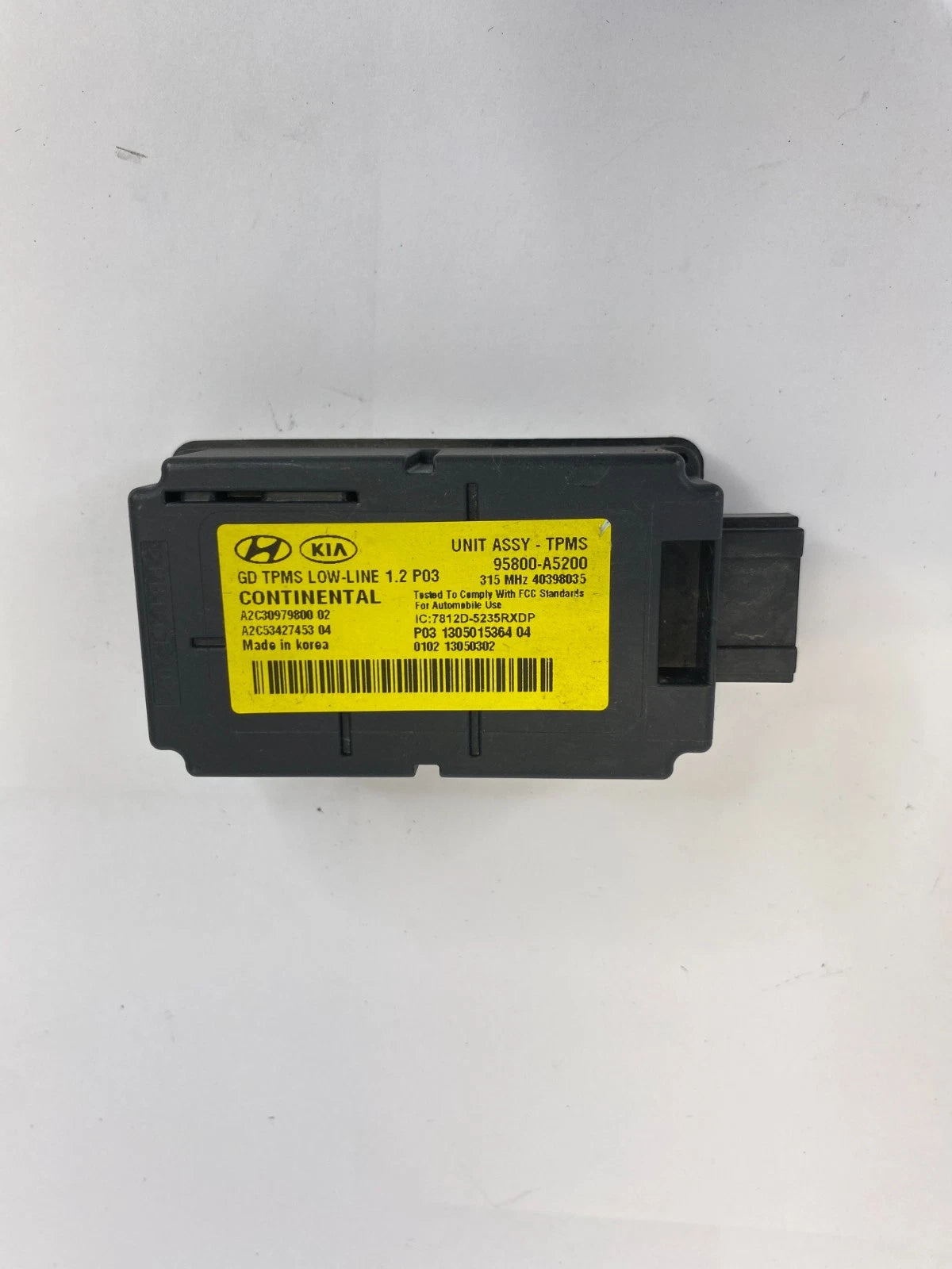 2013-2015 HYUNDAI ELANTRA GT TPMS TIRE PRESSURE MONITOR MODULE 95800-A5200 OEM