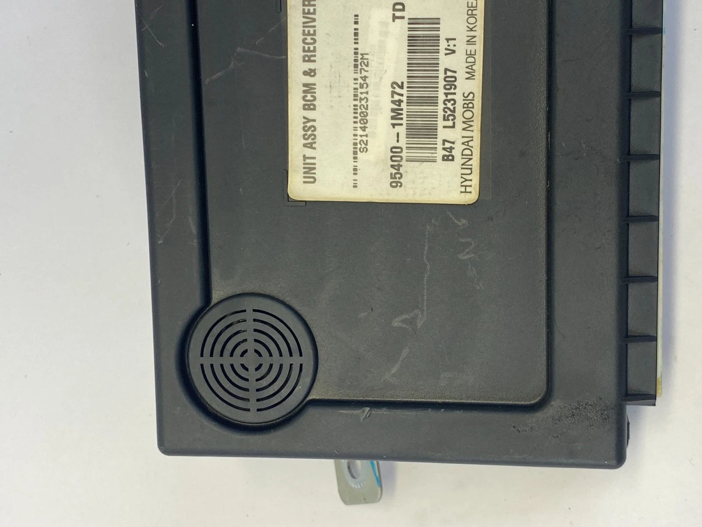 2010-2013 KIA FORTE 2.0L L4 BODY CONTROL MODULE BCM COMPUTER UNIT 954001M472 OEM