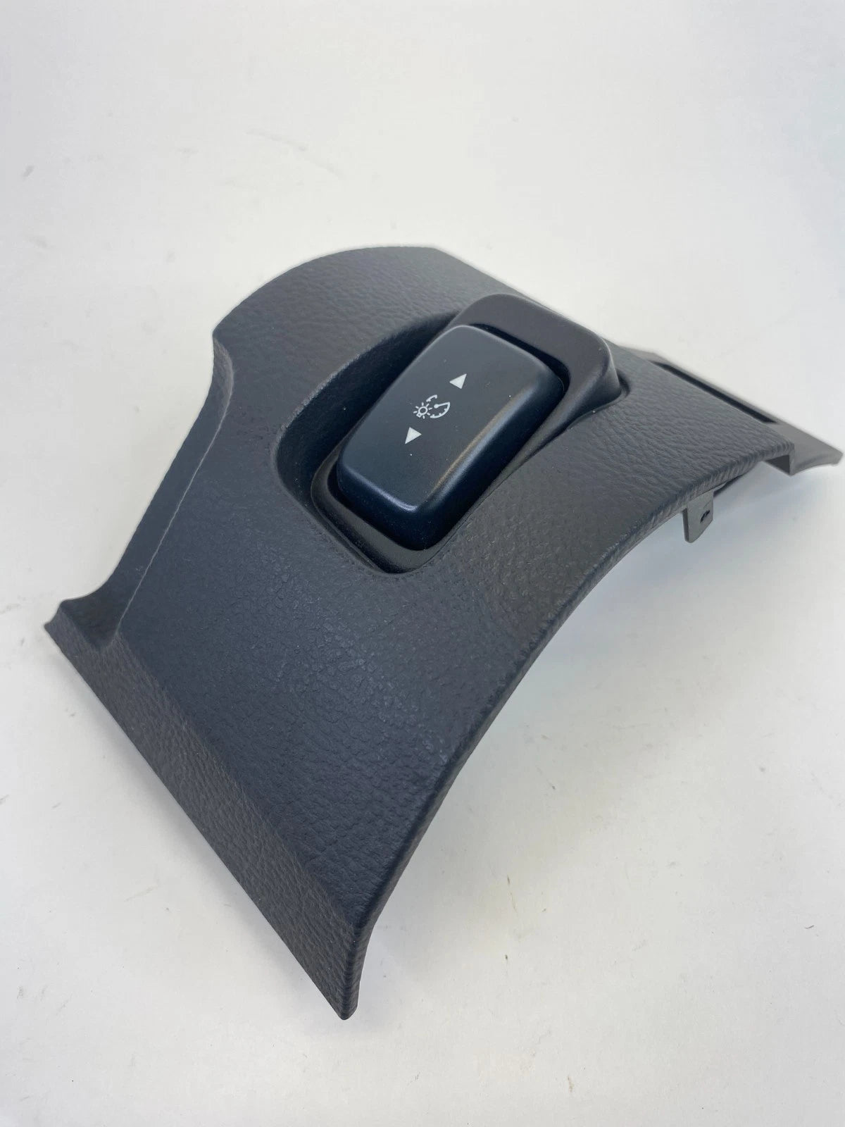 2013-2019 FORD TAURUS DASH DIMMER LIGHT SWITCH TRIM PANEL DG13-54044L54-A OEM