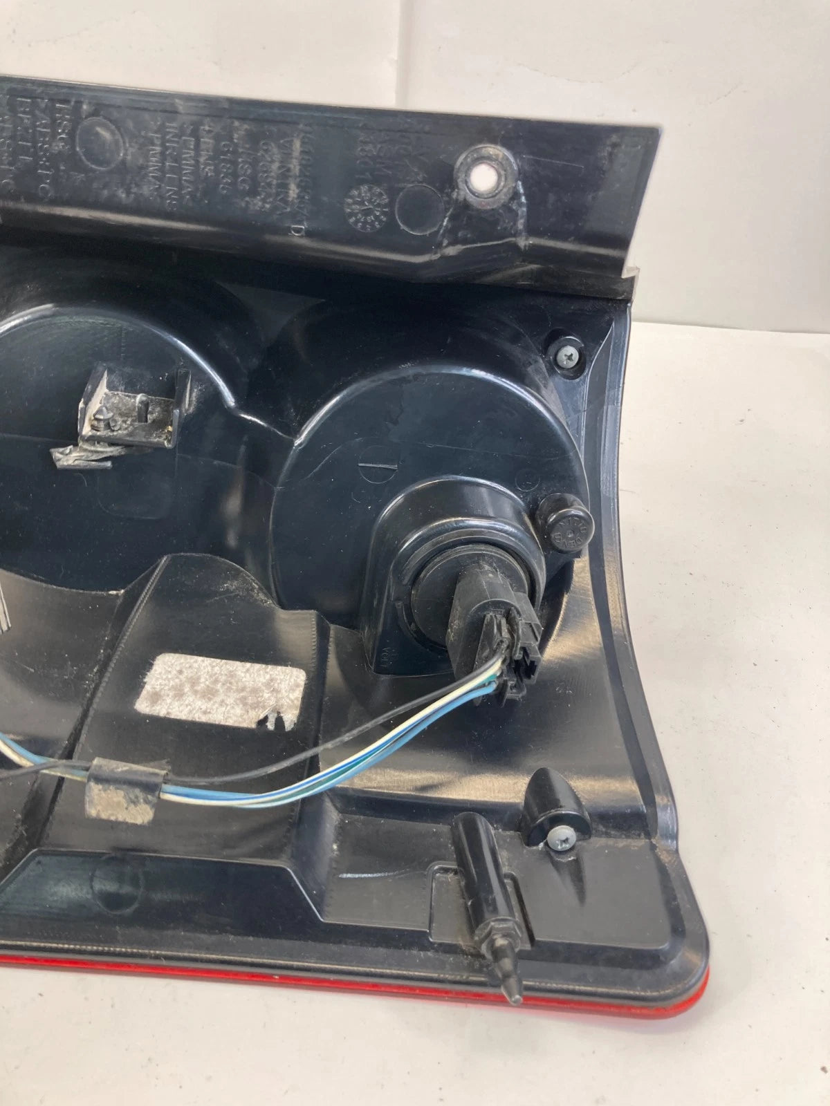 11-20 DODGE GRAND CARAVAN REAR LEFT DRIVER TAILLIGHT TAIL LAMP 05182535A OEM