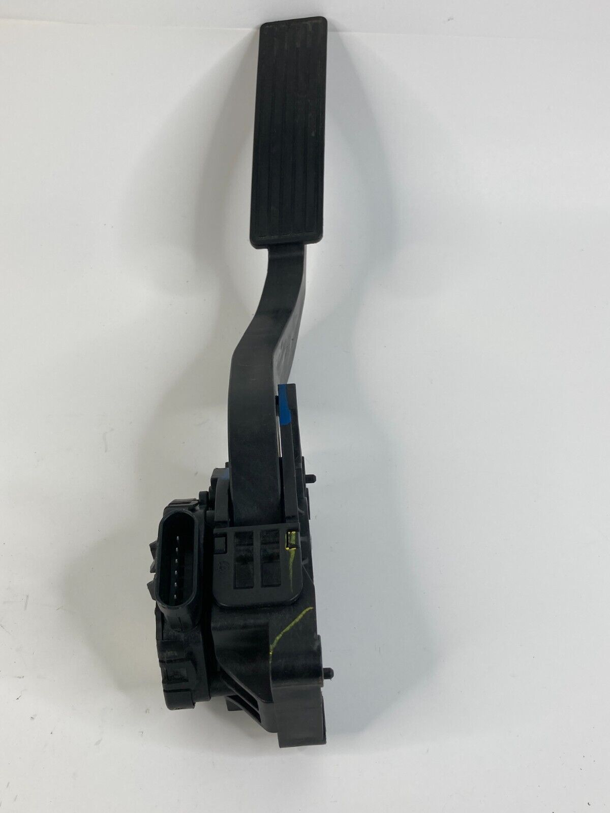 2010-2017 Chevrolet Equinox Gas Accelerator Pedal Travel Sensor 25798449 OEM