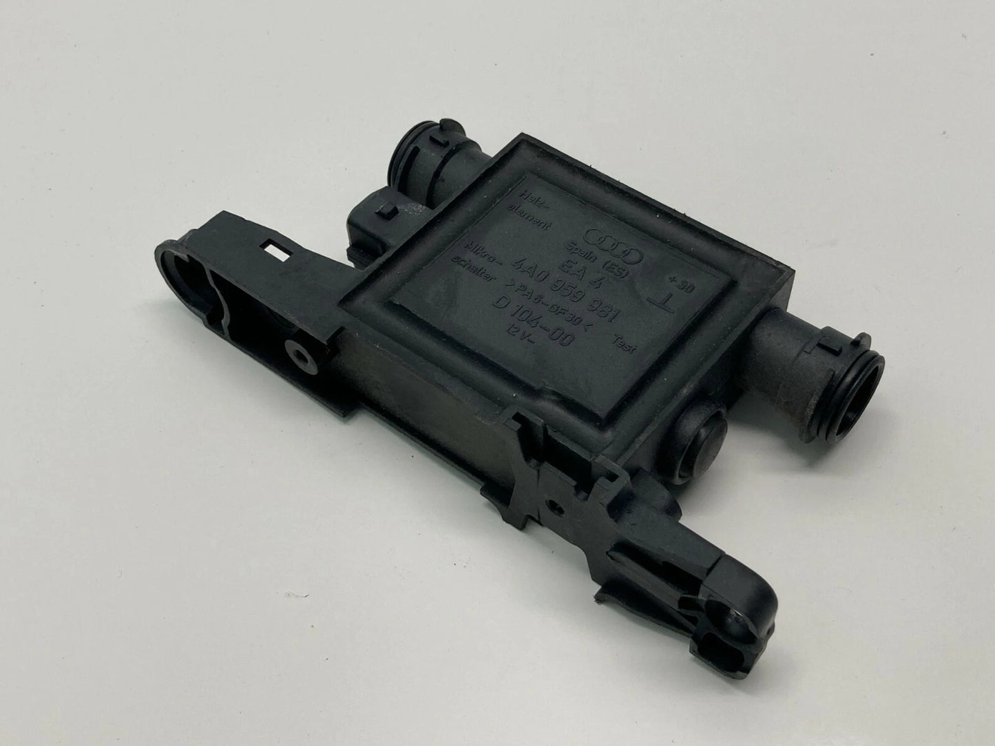 1996-2001 AUDI A4 QUATTRO HEATED FRONT DOOR LOCK CONTROL MODULE 4A0959981 OEM