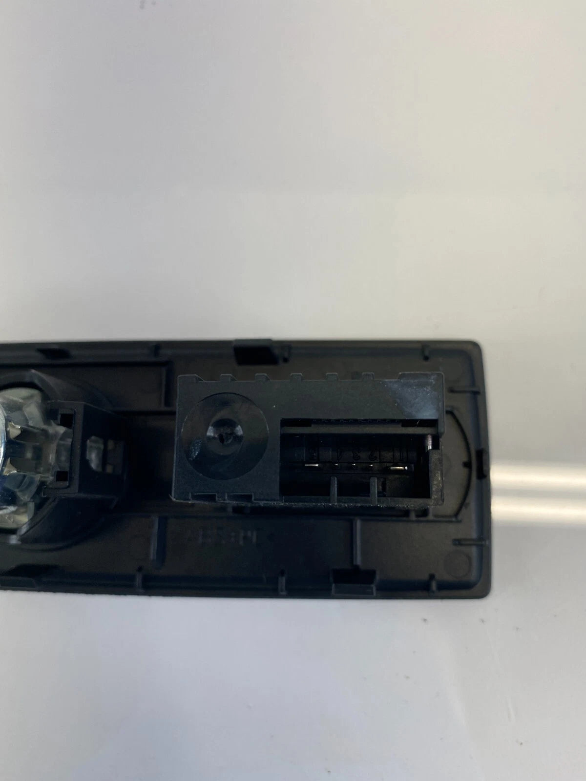 2007-2013 BMW X5 REAR CENTER CONSOLE SEAT HEATER SWITCH PANEL 6988957 OEM
