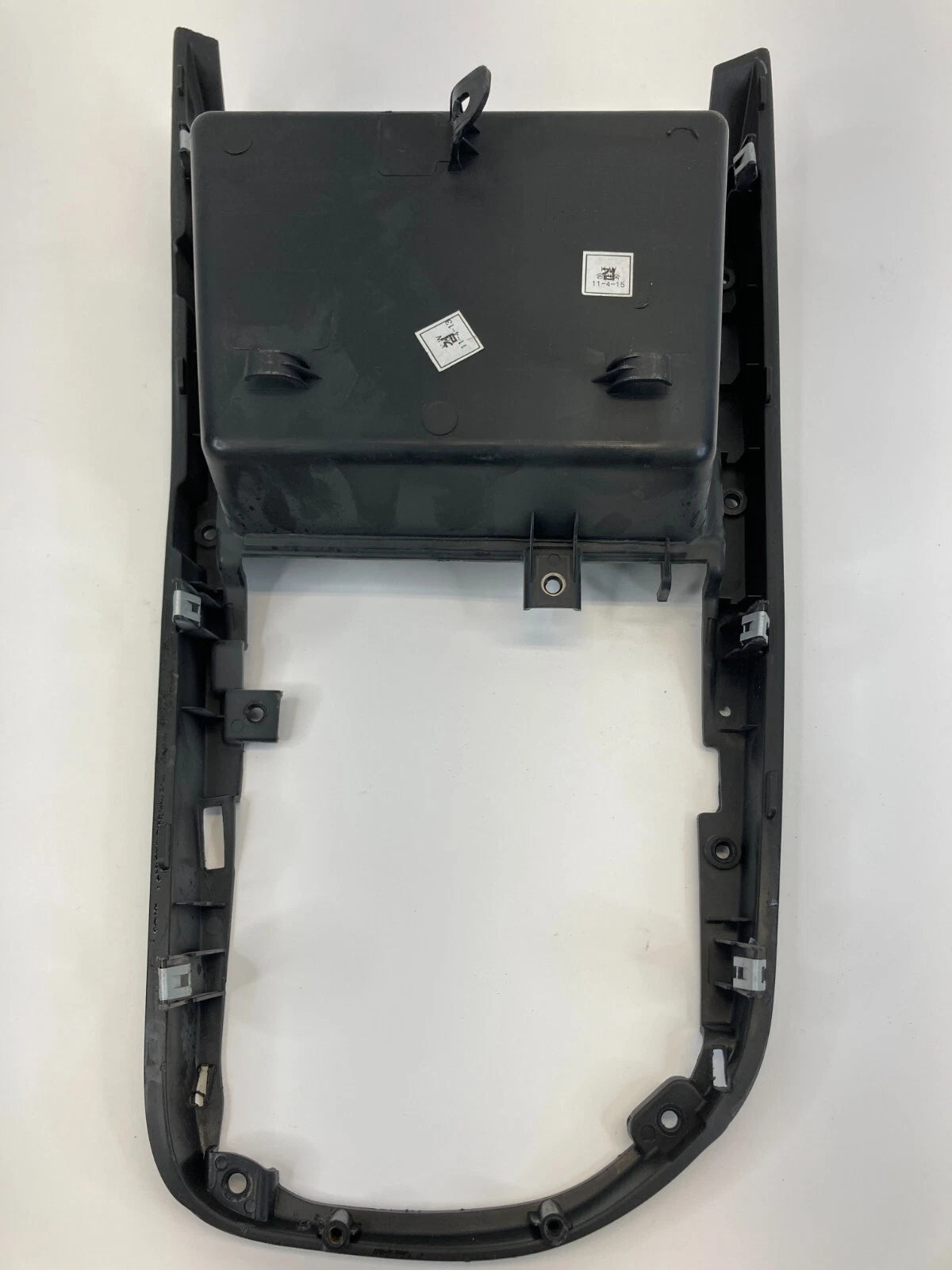 2011-2013 KIA FORTE AUTOMATIC CENTER CONSOLE SHIFT PANEL COVER BEZEL TRIM OEM
