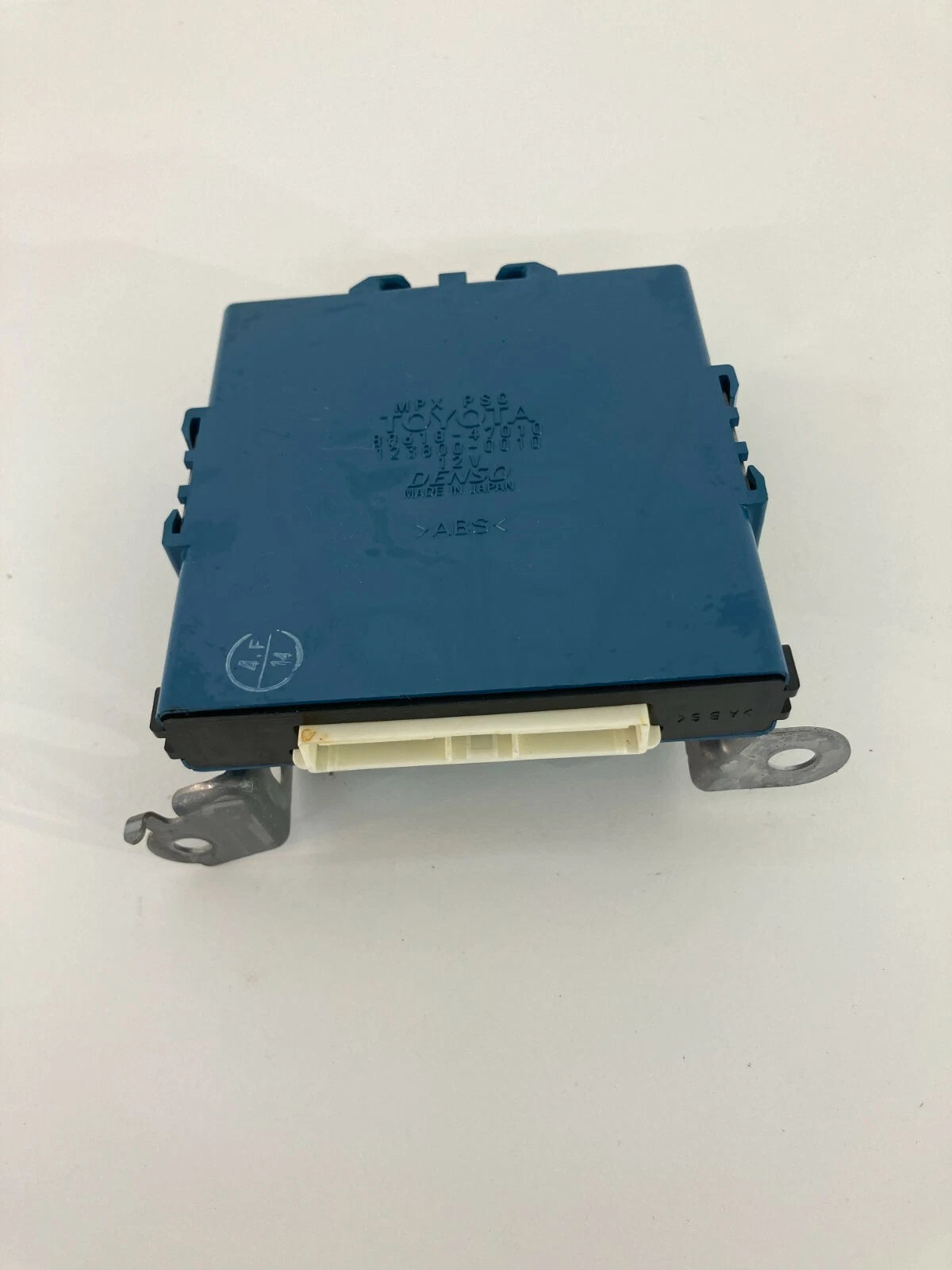 2004 TOYOTA PRIUS POWER SUPPLY SOURCE CONTROL COMPUTER MODULE 89618-47010 OEM