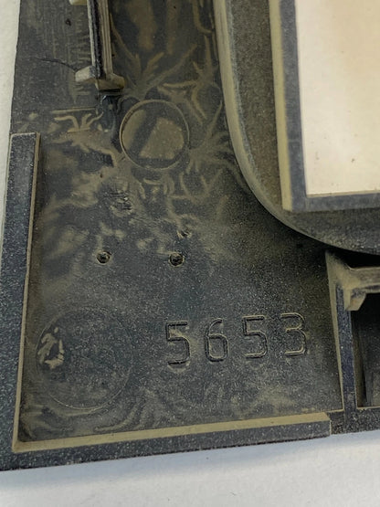 2007-2011 HYUNDAI SONATA SEDAN 4DR 2.4L DASH DIMMER TRACTION SWITCH COVER BEZEL