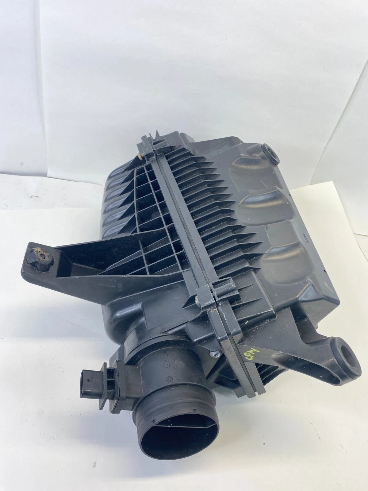 2007-2015 MINI COOPER 1.6L L4 M/T AIR INTAKE FILTER CLEANER BOX W / MAF SENSOR