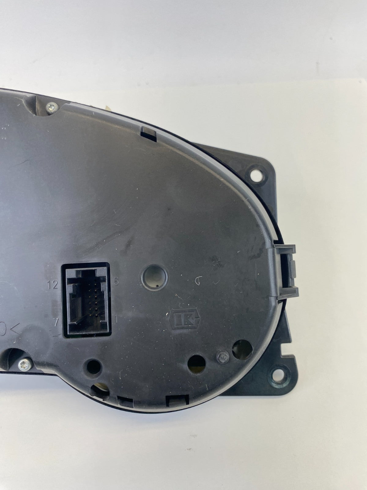 2003-2006 Saab 9-3 93 Dash Instrument Cluster Speedometer Gauges 216.954Miles