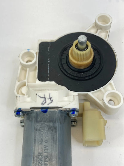 2008-2016 CHRYSLER TOWN & COUNTRY FRONT RIGHT DOOR POWER WINDOW MOTOR OEM