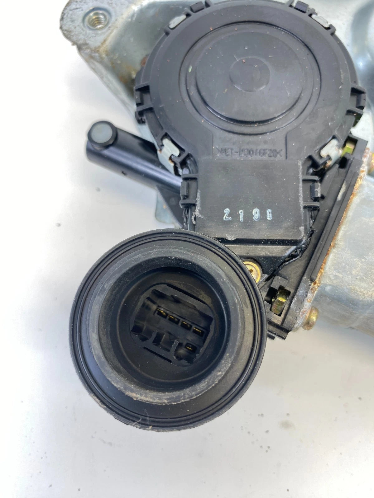 2002 03-06 Lexus ES300 ES330 Rear Right Side Power Window Motor 85720-33150 OEM