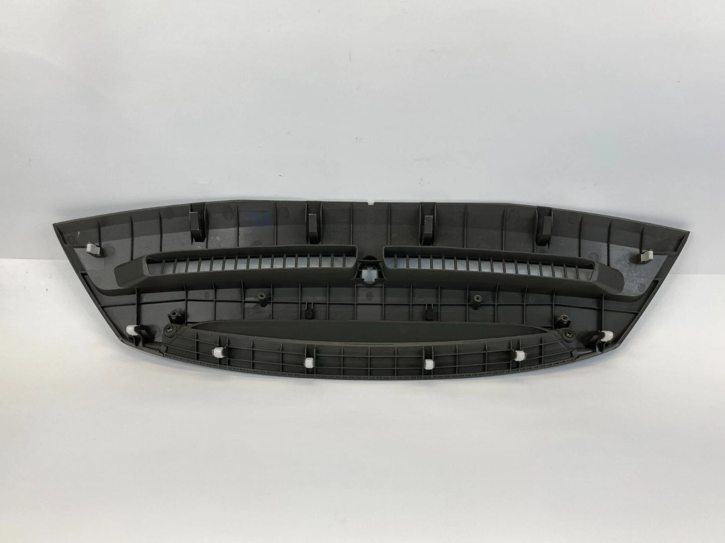 2007-2011 TOYOTA CAMRY UPPER DASH DEFROST VENT WINDSHIELD NOZZLE GARNISH TRIM