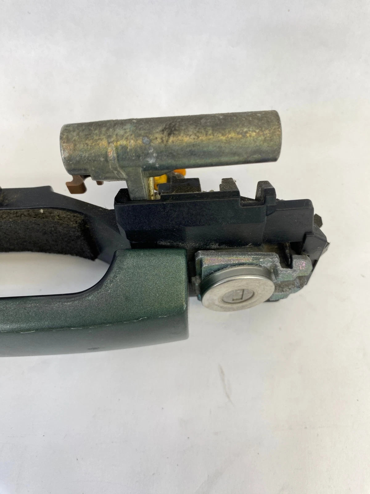 2010-2014 SUBARU OUTBACK FRONT LEFT DRIVER SIDE OUTSIDE EXTERIOR DOOR HANDLE OEM
