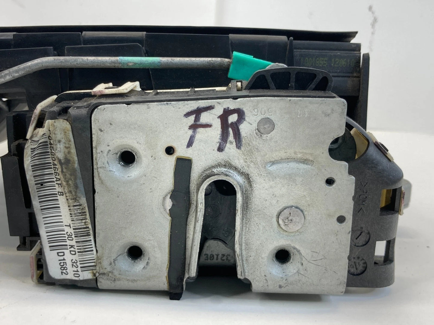 2008-2012 JEEP LIBERTY FRONT RIGHT DOOR LOCK LATCH RELEASE ACTUATOR 04589466AF