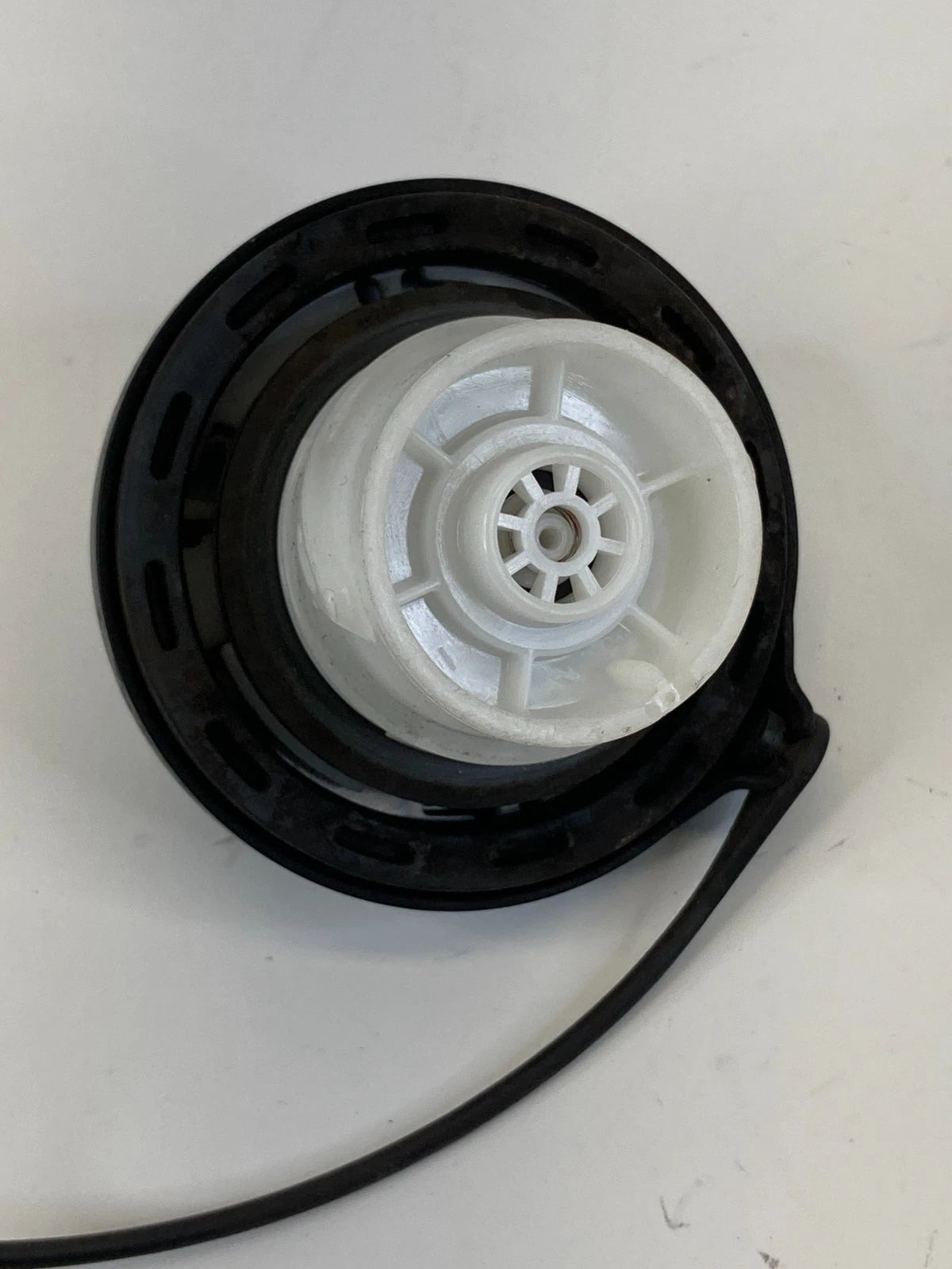 2006-2023 HYUNDAI SONATA 04-20 ELANTRA 05-20 SANTA FE FUEL FILLER GAS TANK CAP