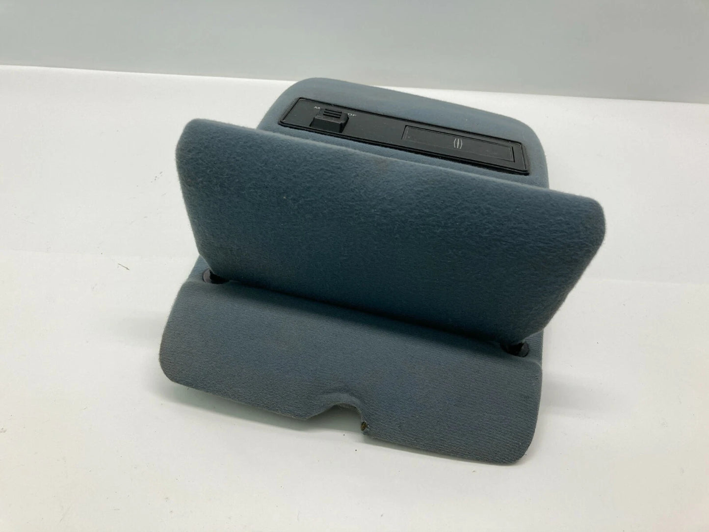 93 LINCOLN CONTINENTAL ROOF OVERHEAD CONSOLE MOONROOF TRIM PANEL SWITCH 4241870