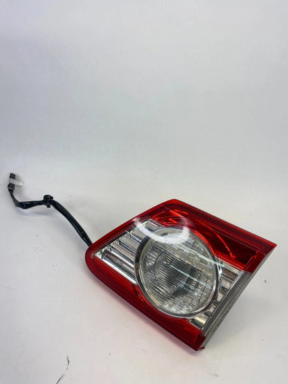 2011-2013 TOYOTA COROLLA REAR RIGHT SIDE INNER LID TAIL LIGHT TAILLIGHT LAMP OEM