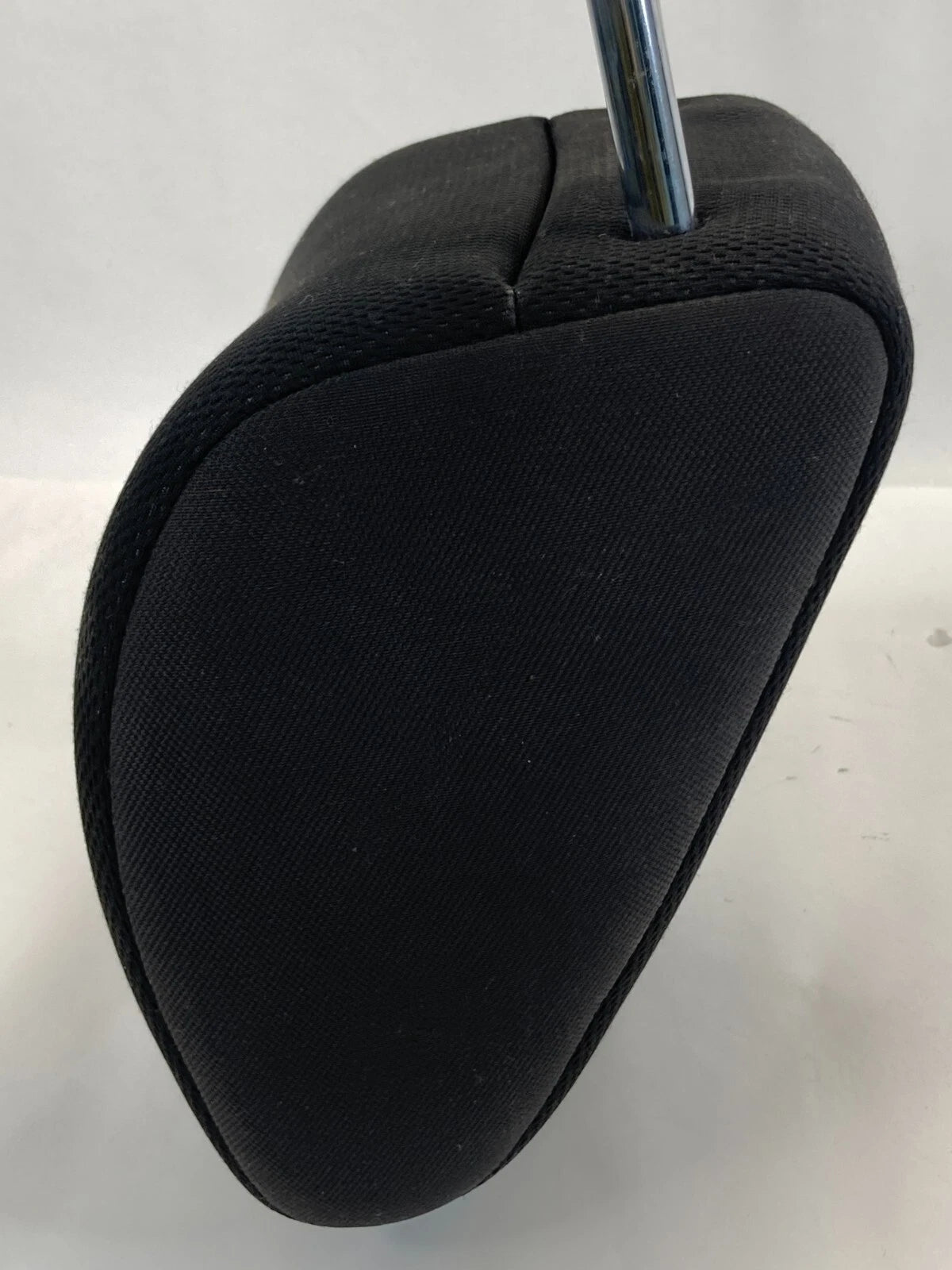 2007-2013 SUZUKI SX4 FRONT SEAT HEADREST HEAD REST ASSEMBLY BLACK OEM