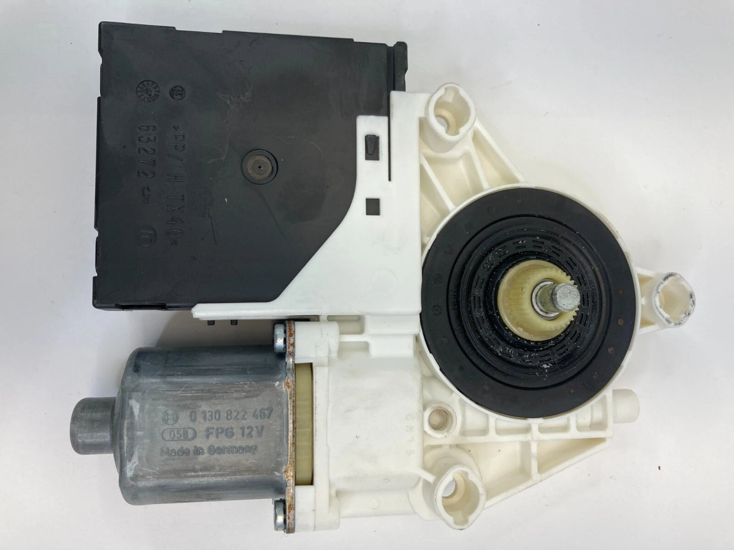 2009-2011 VOLKSWAGEN TIGUAN FRONT LEFT SIDE DOOR POWER WINDOW MOTOR 5N0959701D