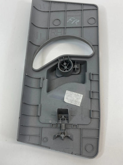 12-17 HYUNDAI ACCENT SEDAN FRONT RIGHT SEAT BELT ADJUSTER COVER CAP 85842-1R02