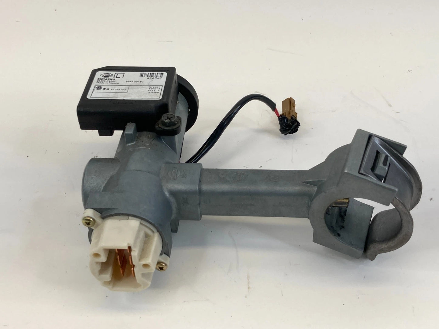 2003 2004 Infiniti G35 3.5L V6 A/T 4WD Ignition Switch Lock Cylinder W/ Key OEM