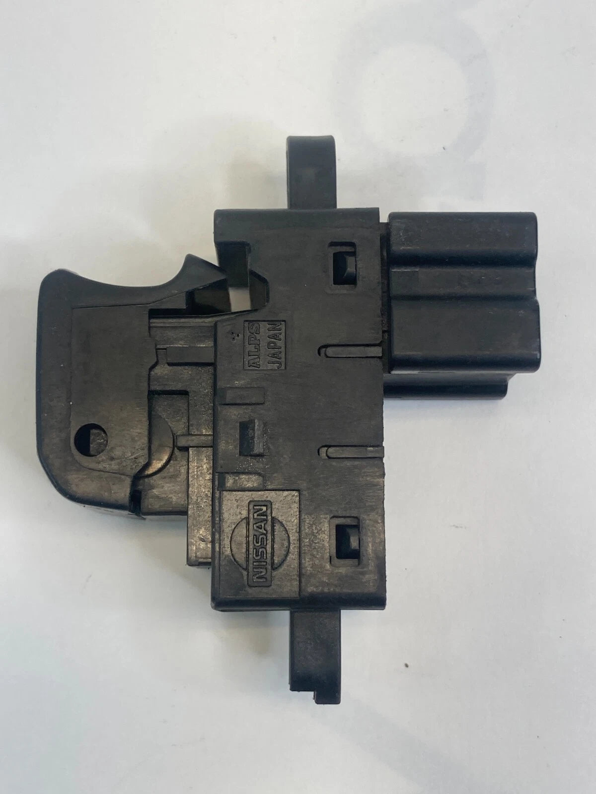 07-12 NISSAN ALTIMA SEDAN REAR DOOR POWER WINDOW SWITCH BUTTON 25411-JA00A OEM