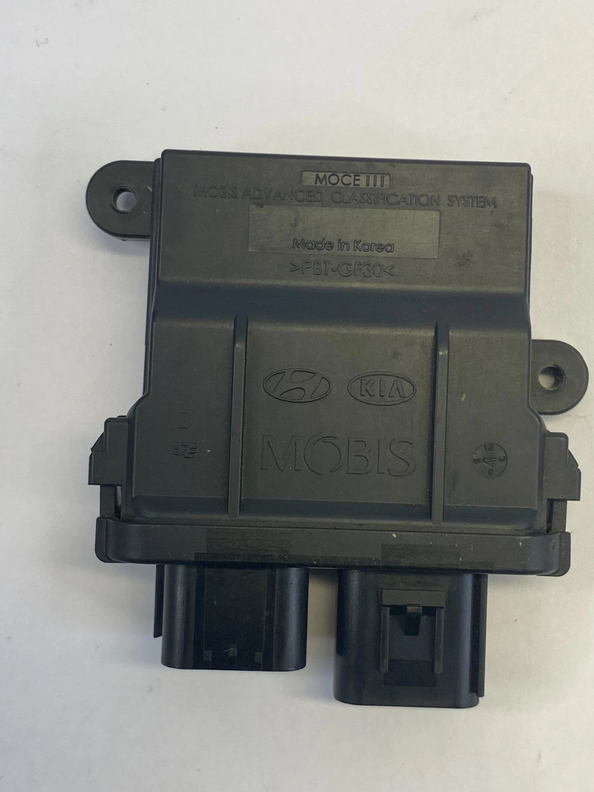 2011-2016 HYUNDAI ELANTRA RIGHT SEAT OCCUPANT SENSOR CONTROL MODULE 88950-3X500