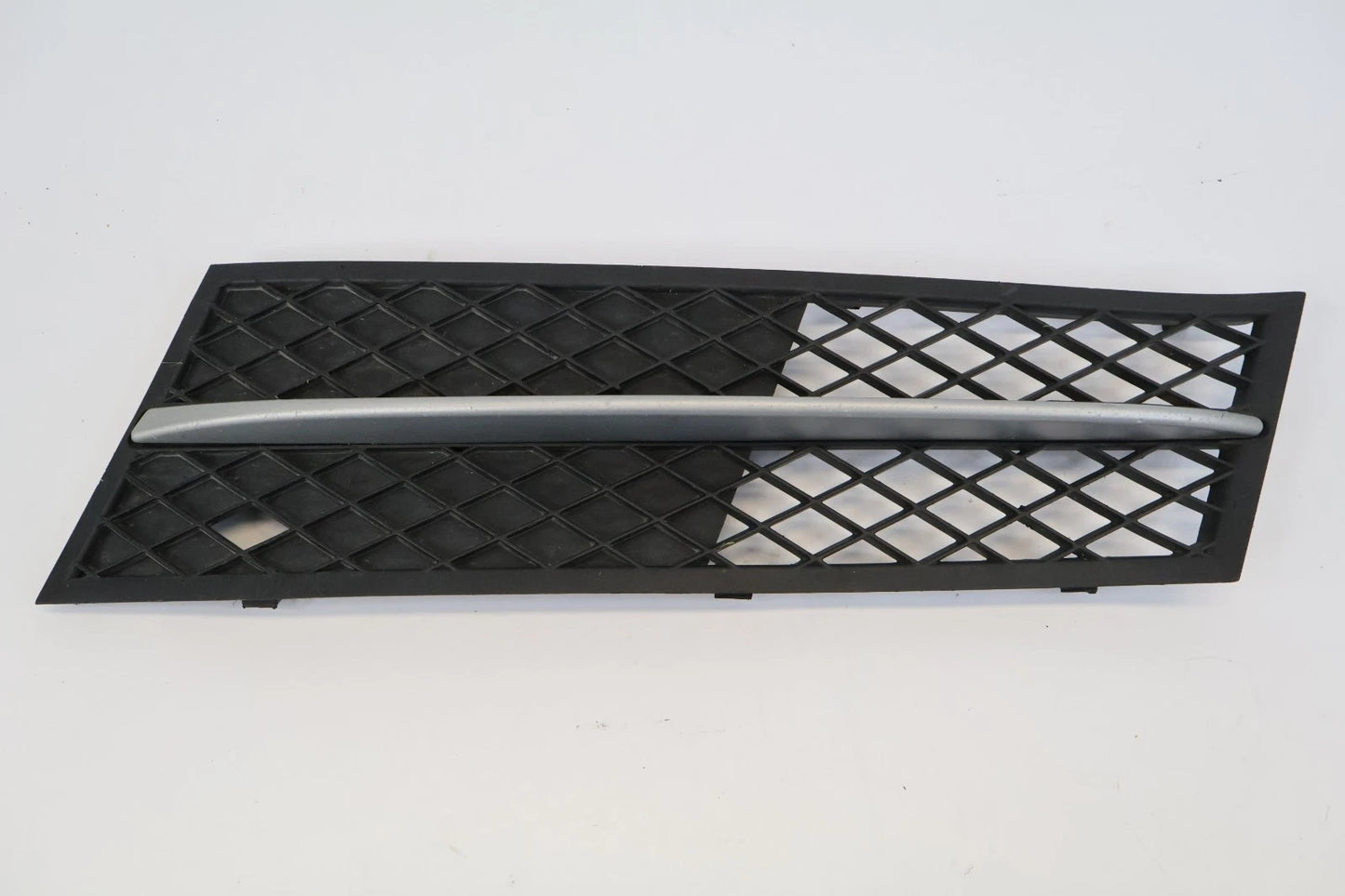 2011-2013 BMW 528I 535I 550I FRONT LEFT RIGHT LOWER BUMPER COVER GRILLE SET OEM