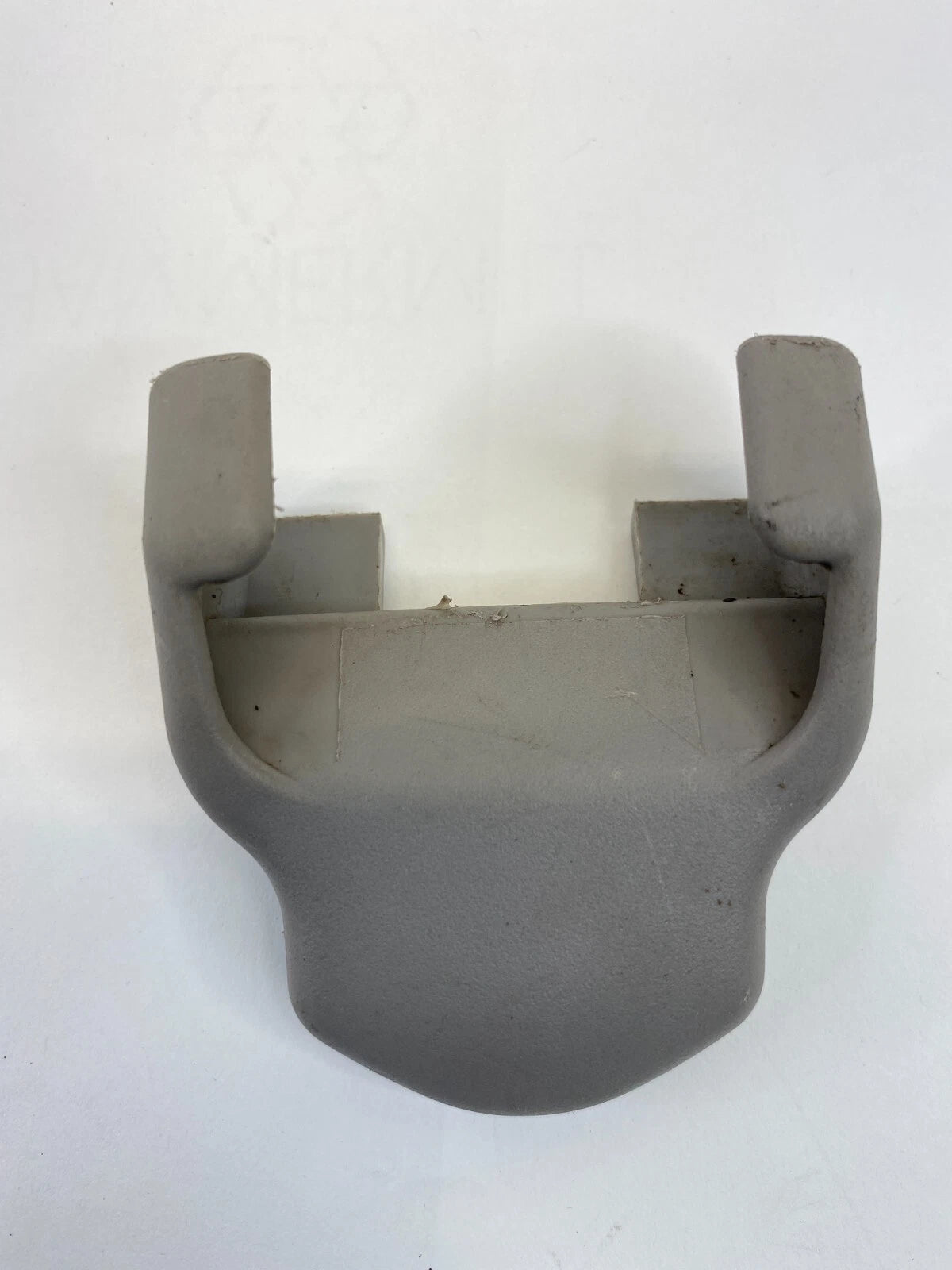 98-05 LEXUS GS300 FRONT LEFT DRIVER SIDE TRACK END CAP COVER TRIM 7213730110 OEM