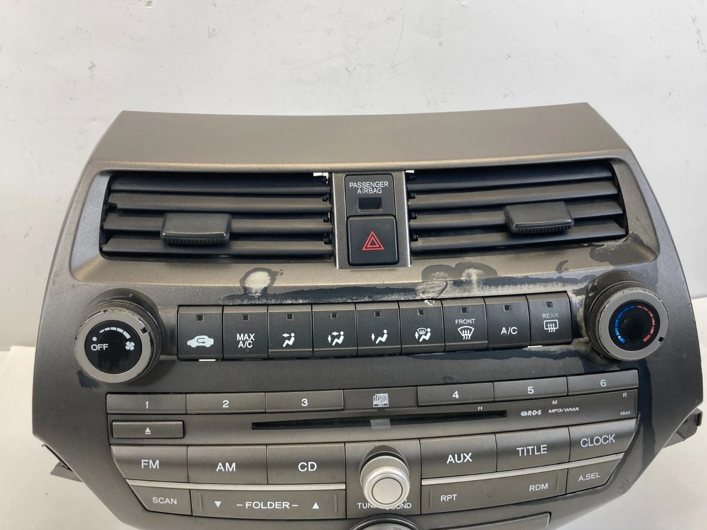 08-11 Honda Accord AM FM CD Player Radio Receiver W/ Air Vent 77260TA0A030 OEM