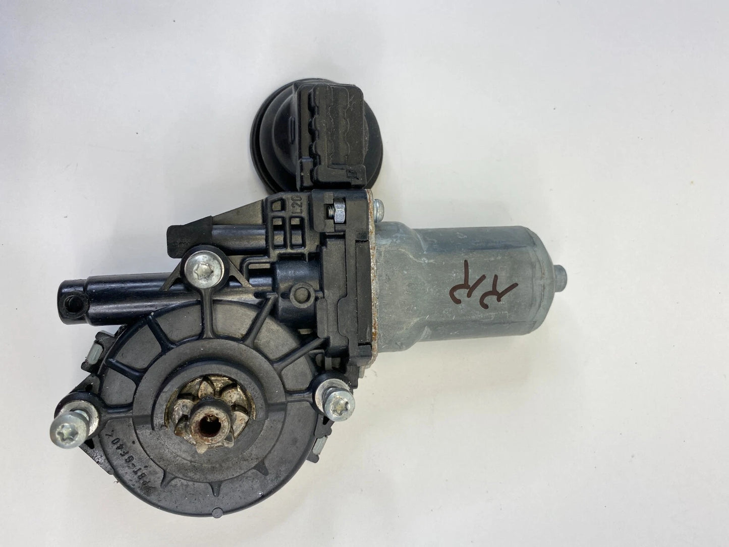 2003-2013 TOYOTA MATRIX REAR RIGHT SIDE DOOR POWER WINDOW MOTOR 85720-AE010 OEM