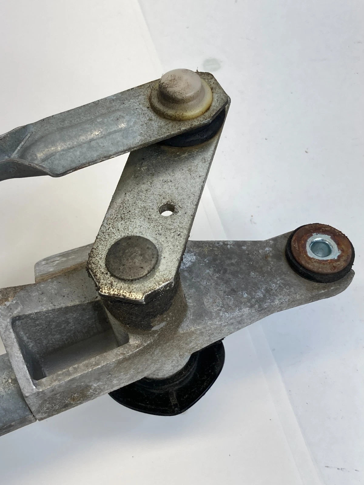 2010-2017 GMC TERRAIN CHEVROLET EQUINOX FRONT WIPER MOTOR & LINKAGE 25788746 OEM