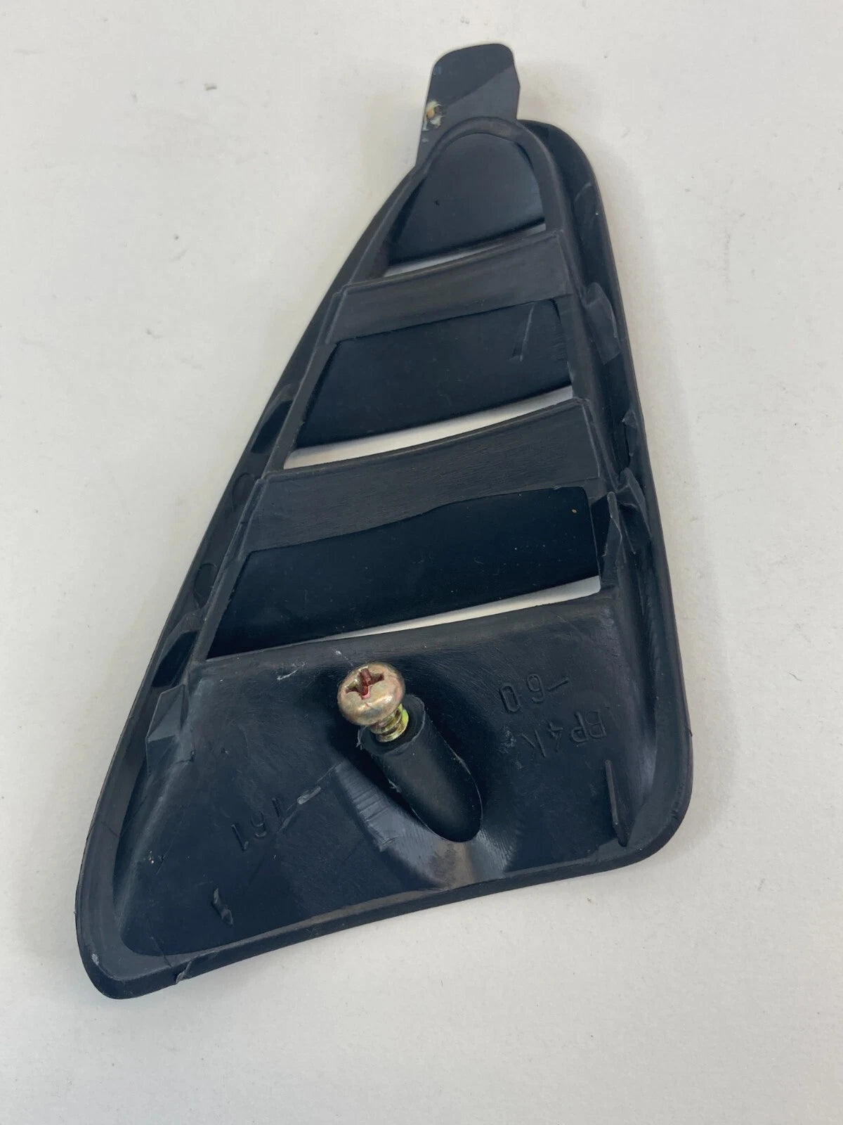 2004-2008 MAZDA 3 MAZDA3 DASHBOARD UPPER RIGHT SIDE AIR VENT DEFROSTER GRILLE
