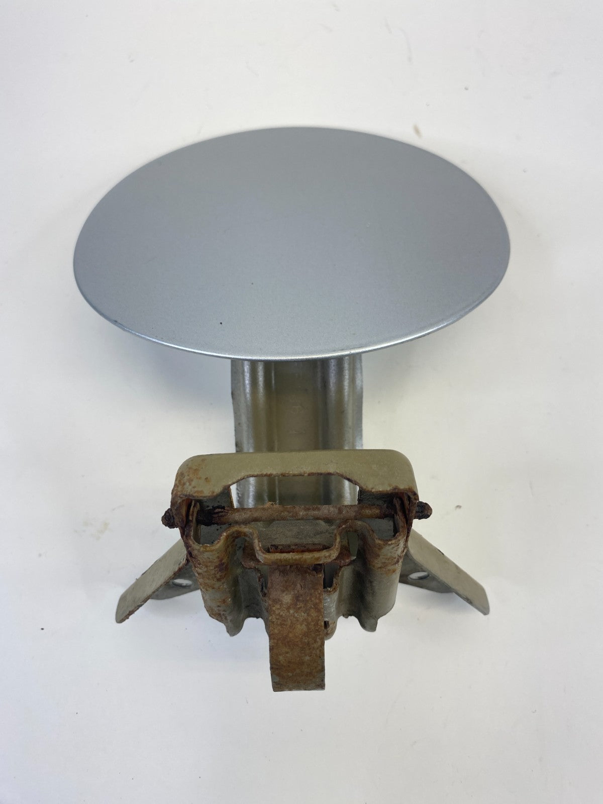 08 09 10 11 12 13 14 15 16 17 Buick Enclave Fuel Filler Door Tank Gas Lid Cover