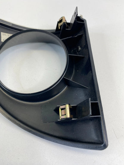 2002-2006 MINI COOPER DASH RIGHT PASSENGER AC AIR VENT TRIM SURROUND BEZEL RH