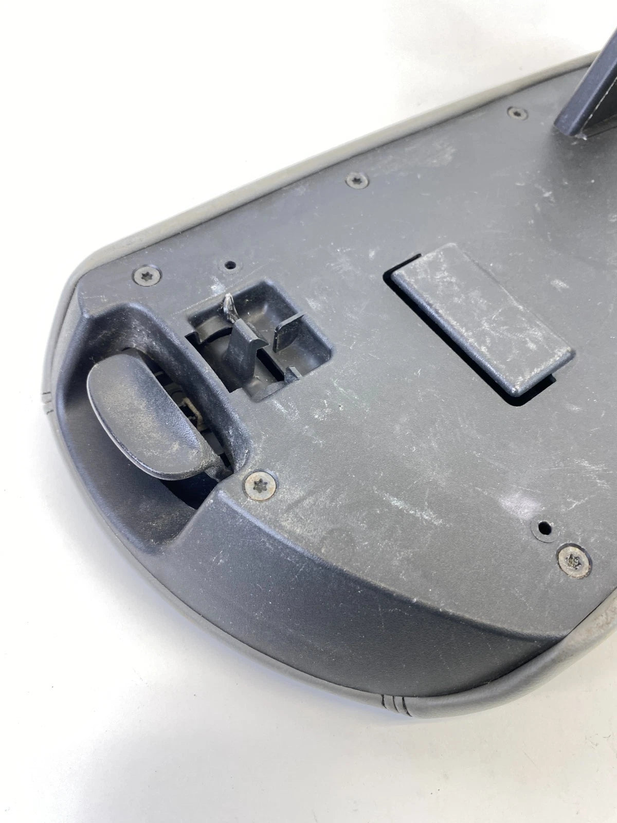 2014 2015 CHEVROLET MALIBU LS FRONT CENTER CONSOLE LID ARMREST LEATHER OEM